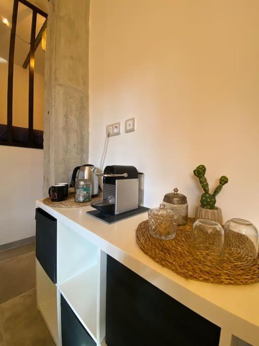 Ferienwohnung Superbe Studio De Charme Tourrette-Levens Exterior foto